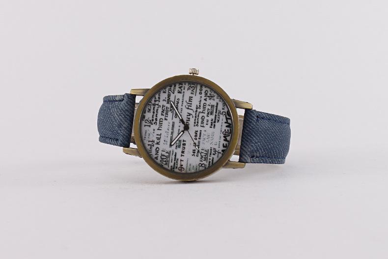 💖 Heart-Shaped Steel Watch – Where Style Meets Romance! ⌚✨